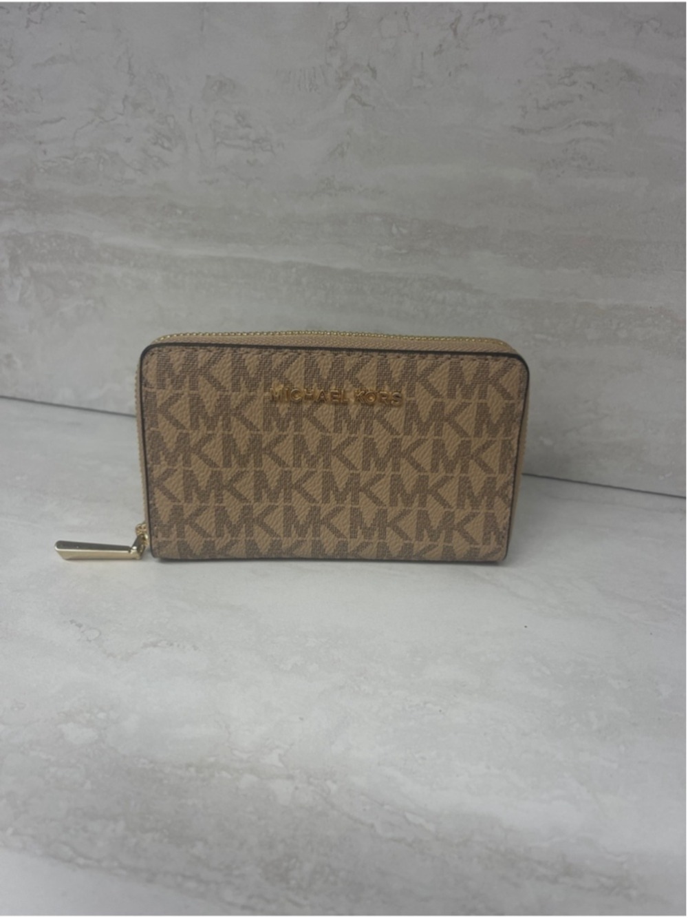 Michael Kors Small Zip Around Card Case Camel